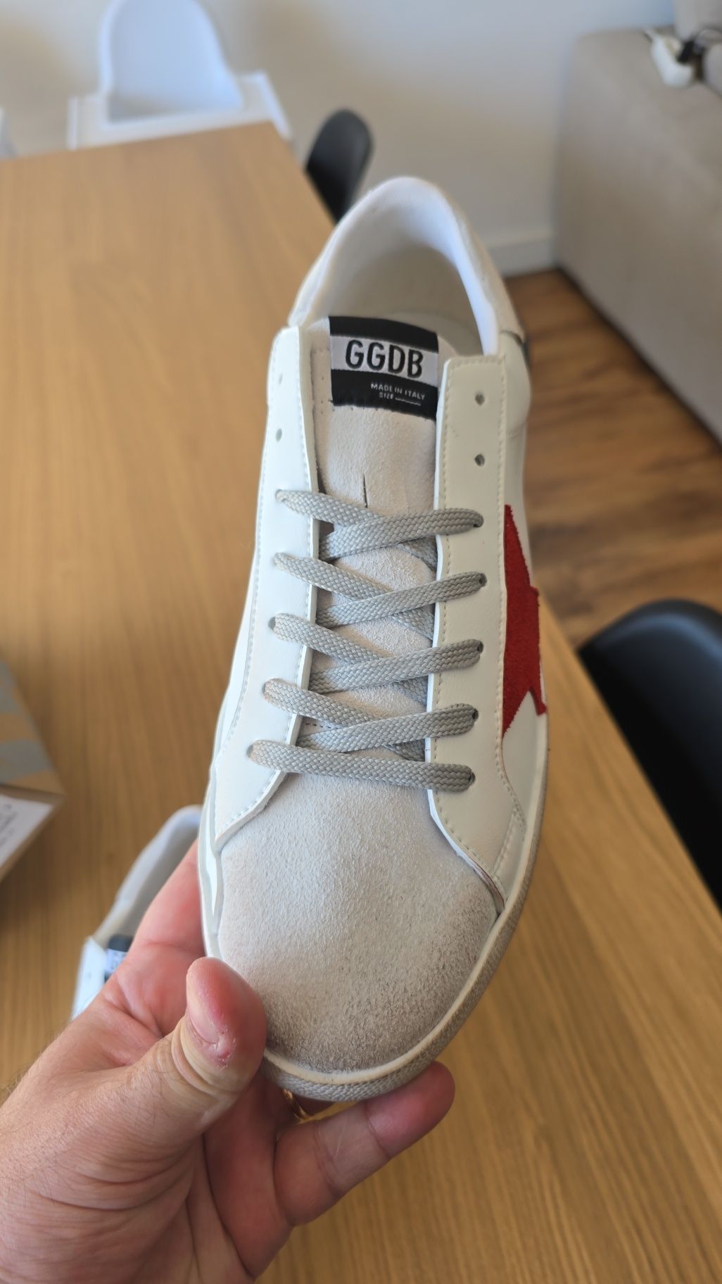 Golden goose Novas