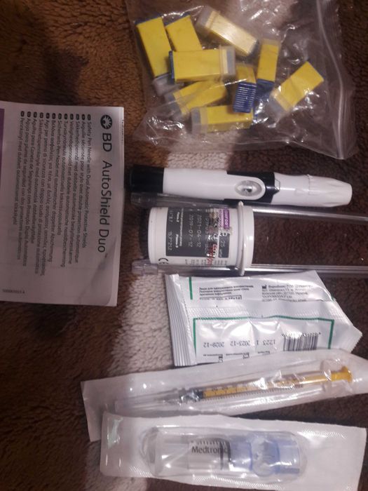 Інсулінові смужки і ручка