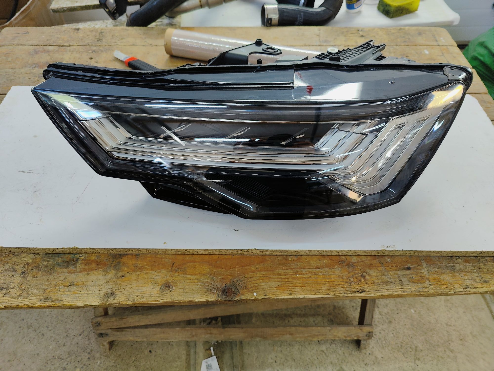 Audi A6 c8 фара левая full led matrix