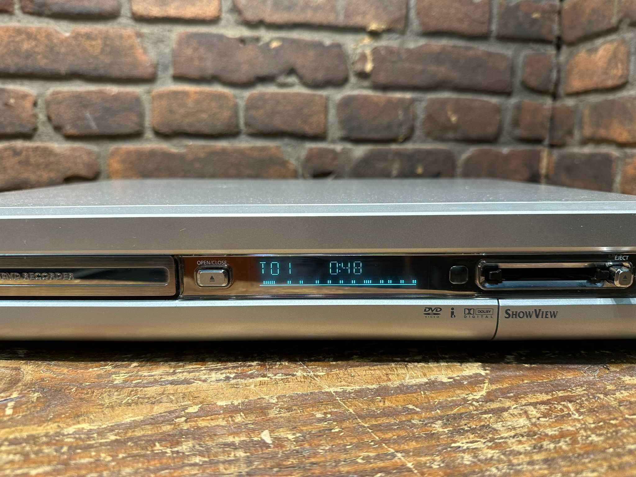 Odtwarzacz nagrywarka DVD Philips dvdr77