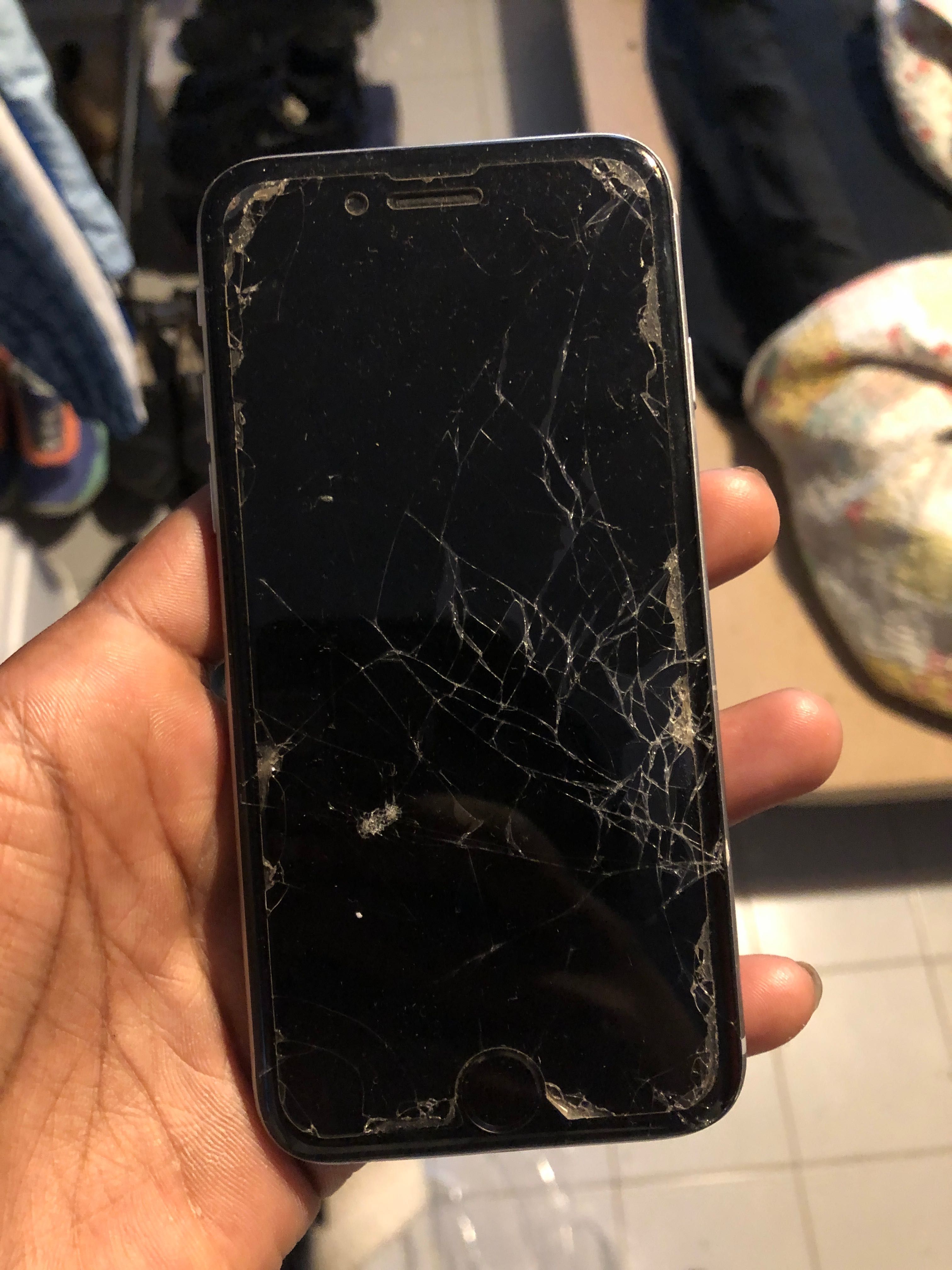 iPhone 6 ecrã partido / Redmi Ótimo estado