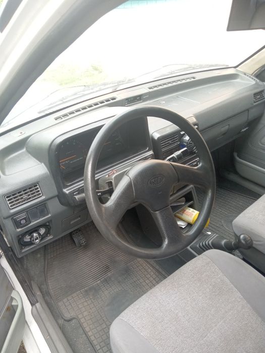 Продам Kia PRAID