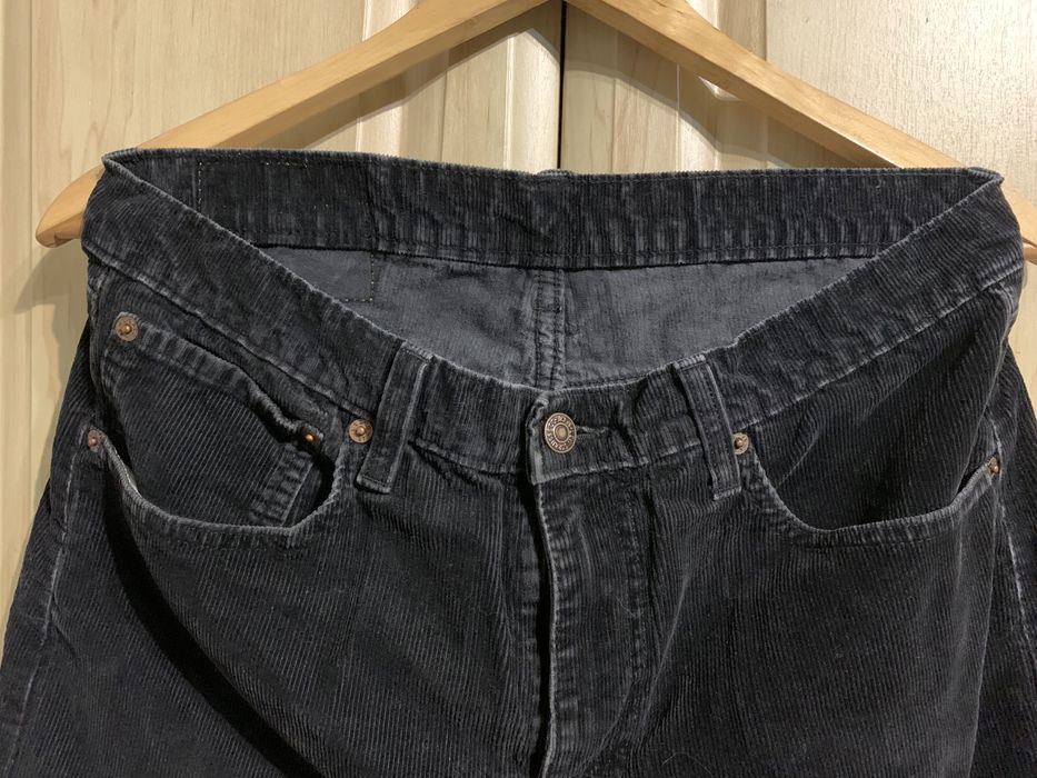 Levis 751 w33 l 32