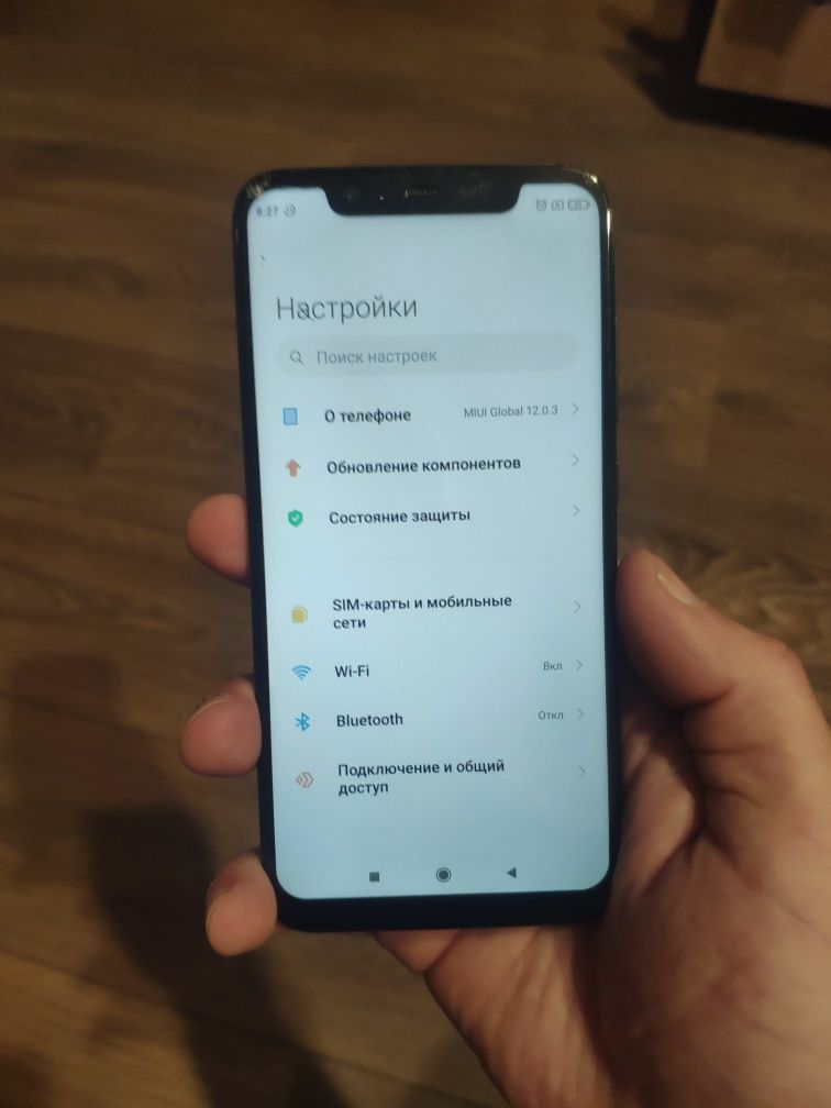 Телефон Xiaomi mi8