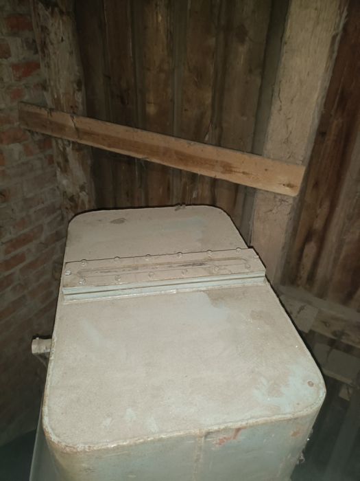 Емкость для жидкости