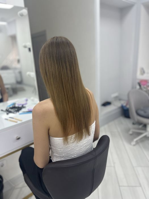 Нарощення волосся