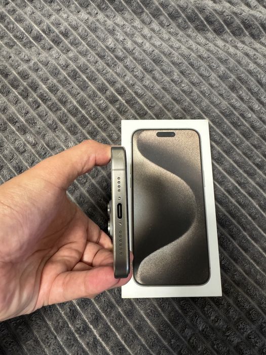 15 Pro Max / 256 gb / Natural Titan / 15 Про Макс (Новый практически)