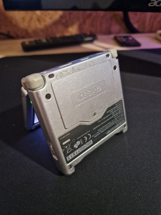 Nintendo game boy advance sp trivial