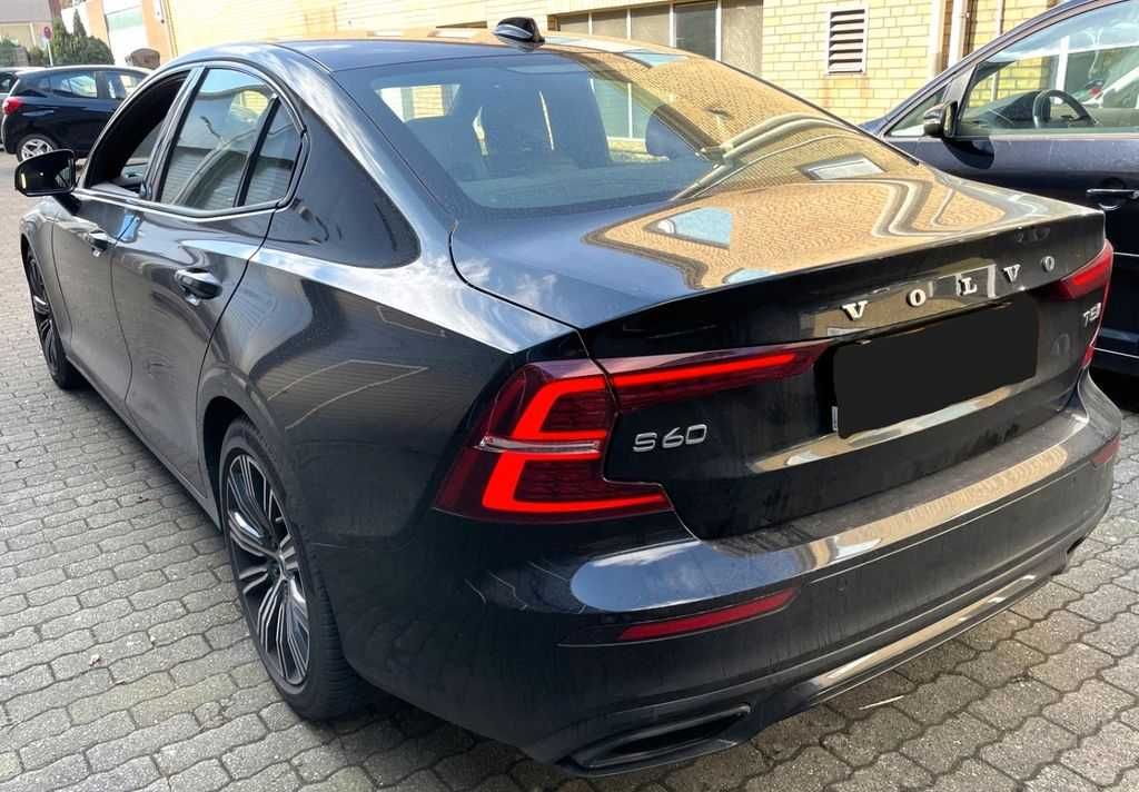Бампер Volvo S60 запчастини Вольво С60 разборка