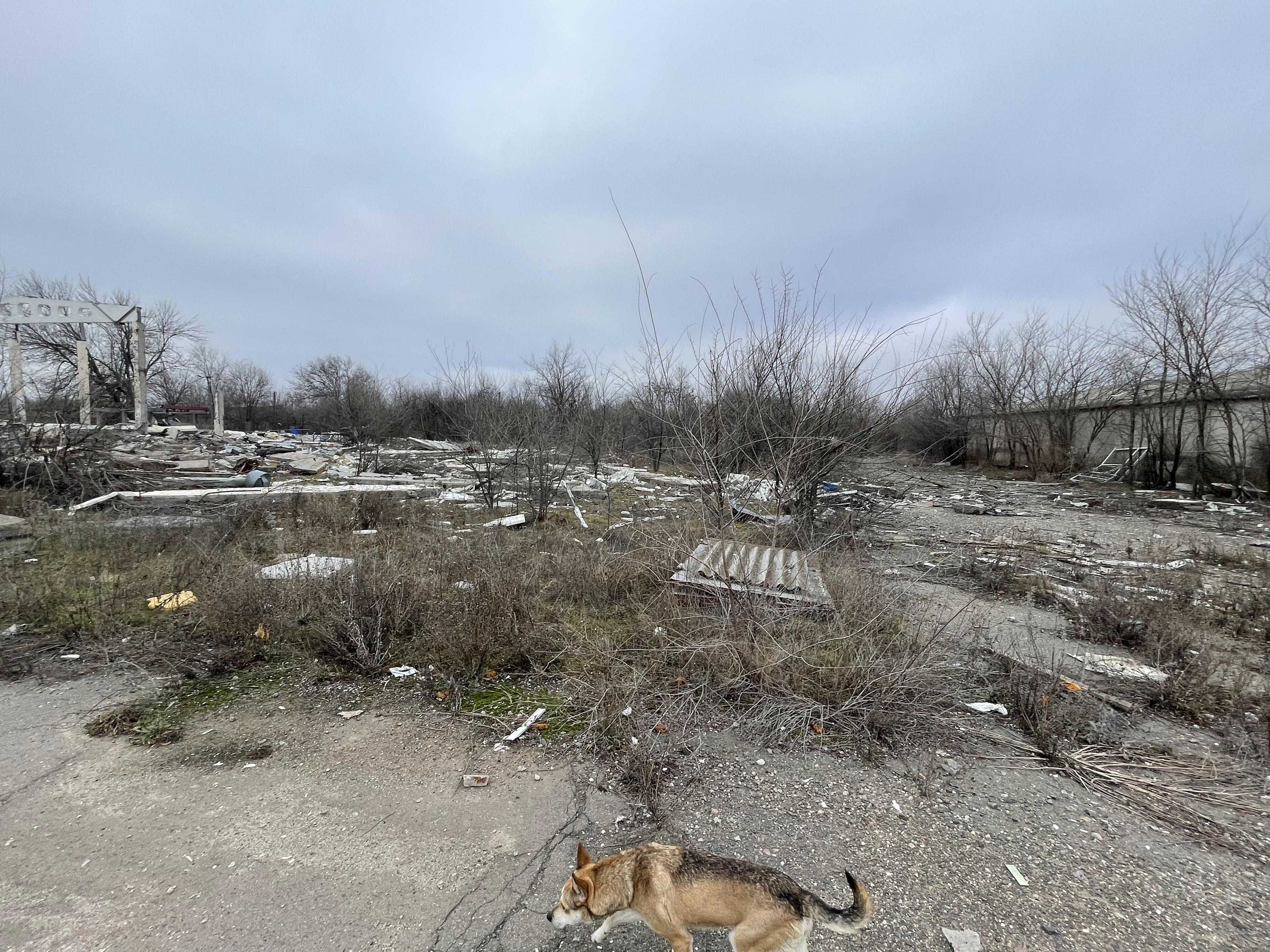 Херсонское шоссе база земля 1 га склад 600кв.м. цена 100 тыс.у.е.