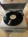 Gramofon Sharp Radio