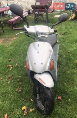 Скутер Suzuki let’s 4