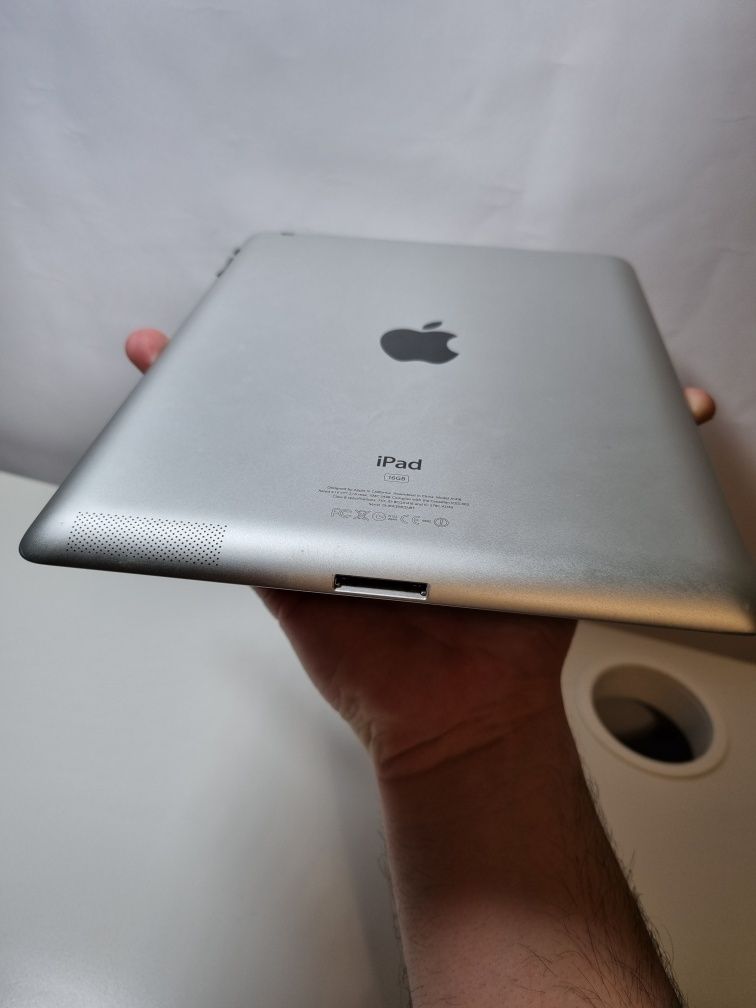 iPad 3 16gb black