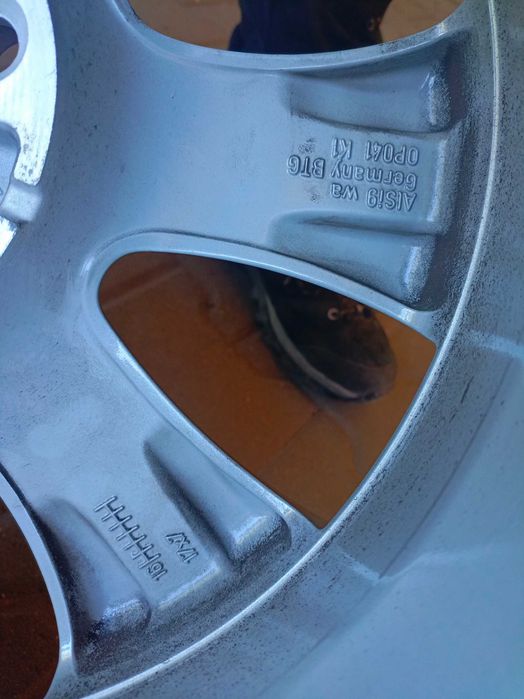koła aluminiowe zimowe OPEL 5x115 225/55/17 Pirelli