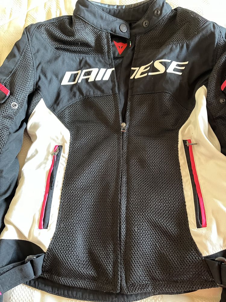 Blusão Dainese tamanho 40