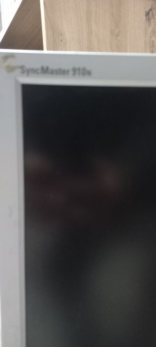 Монитор самсунг.