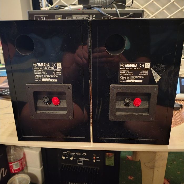 Kolumny Yamaha NX-E700  Rezerwacja
