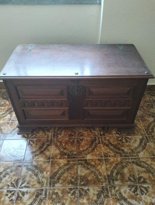 Arca em madeira 100x50cm