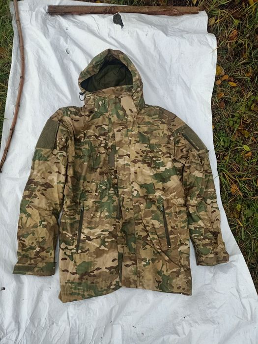 Куртка камуфляжна