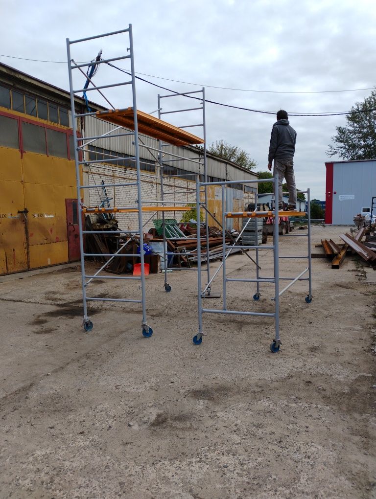 Rusztowanie elewacyjne drabinkowe nowe