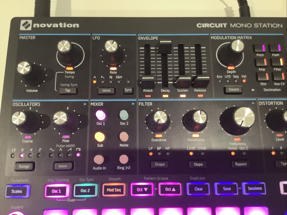 Novation Circuit Mono Station Paraphonic Synthesizer