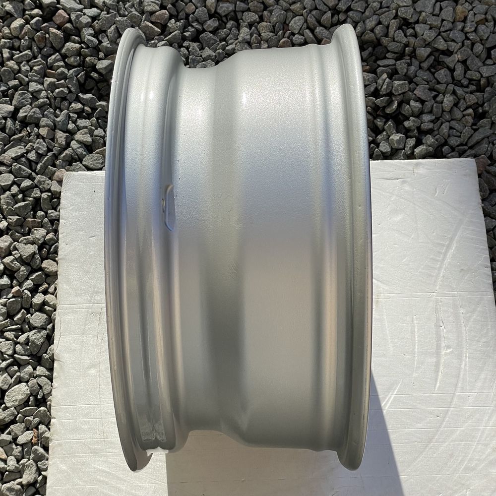 Найгарніші Gullideckel Mercedes w126 рестайл R107 w201 190 w124 C124