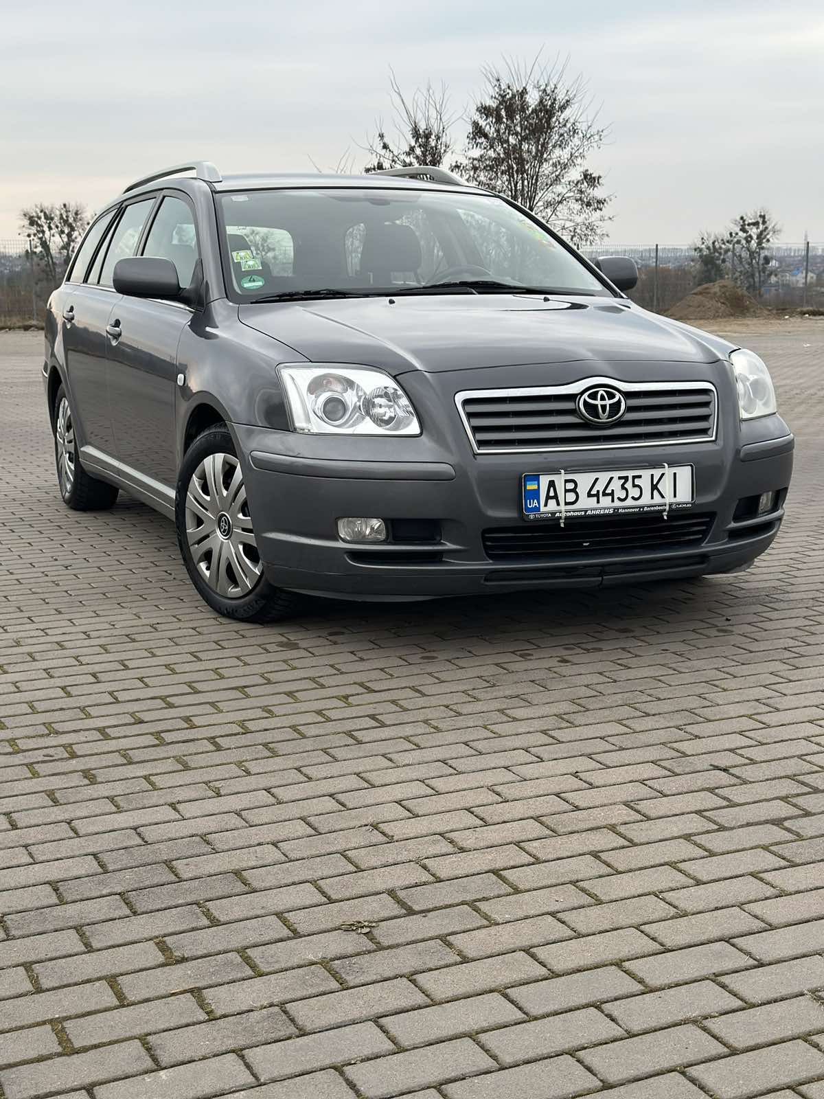 Продаж Toyota 2005р.