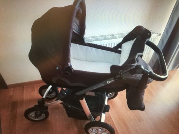 Piękny nowy wózek Baby Design Lupo Comfort