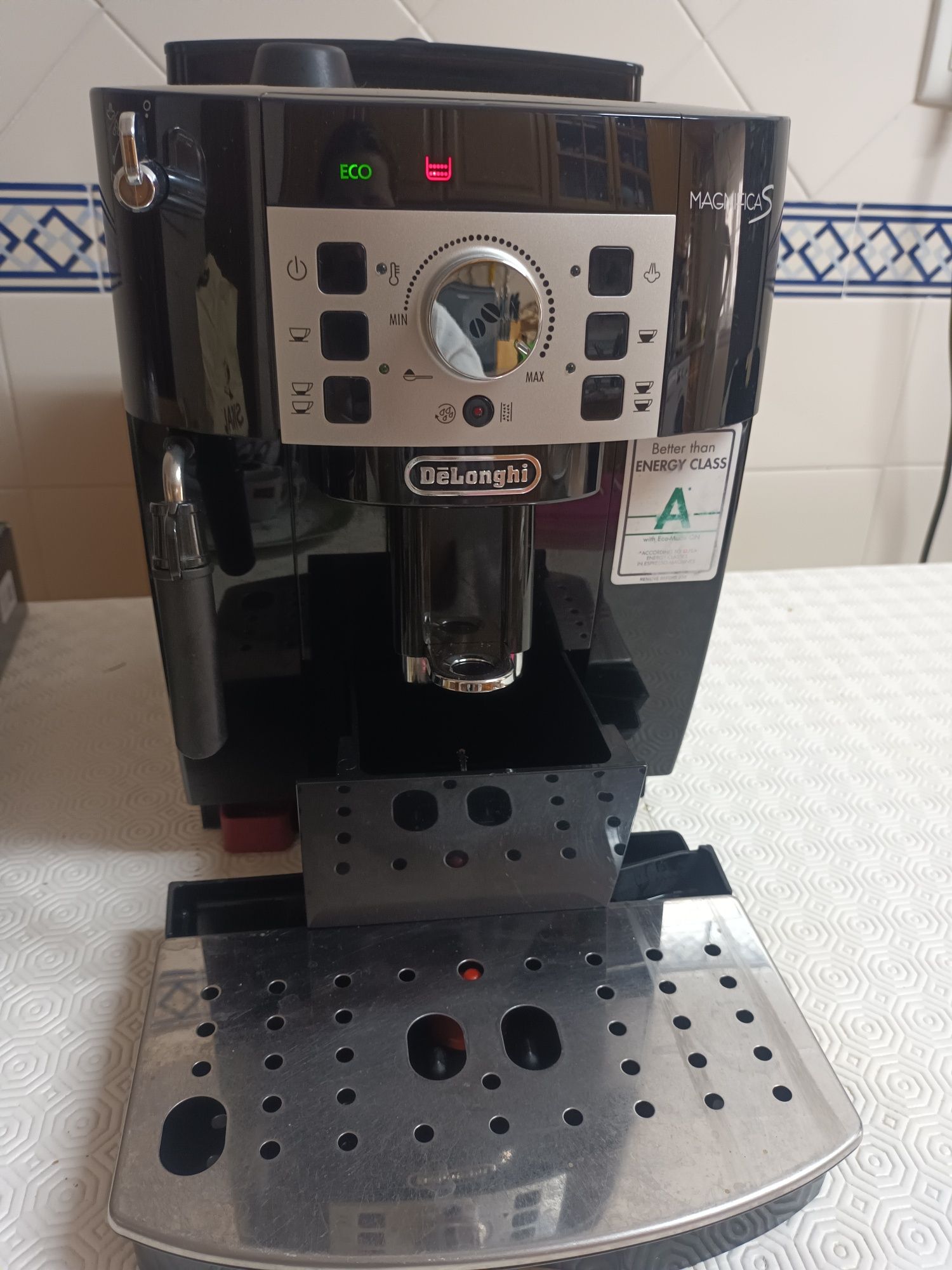 Maquina Café Automática Delonghi Magnifica S