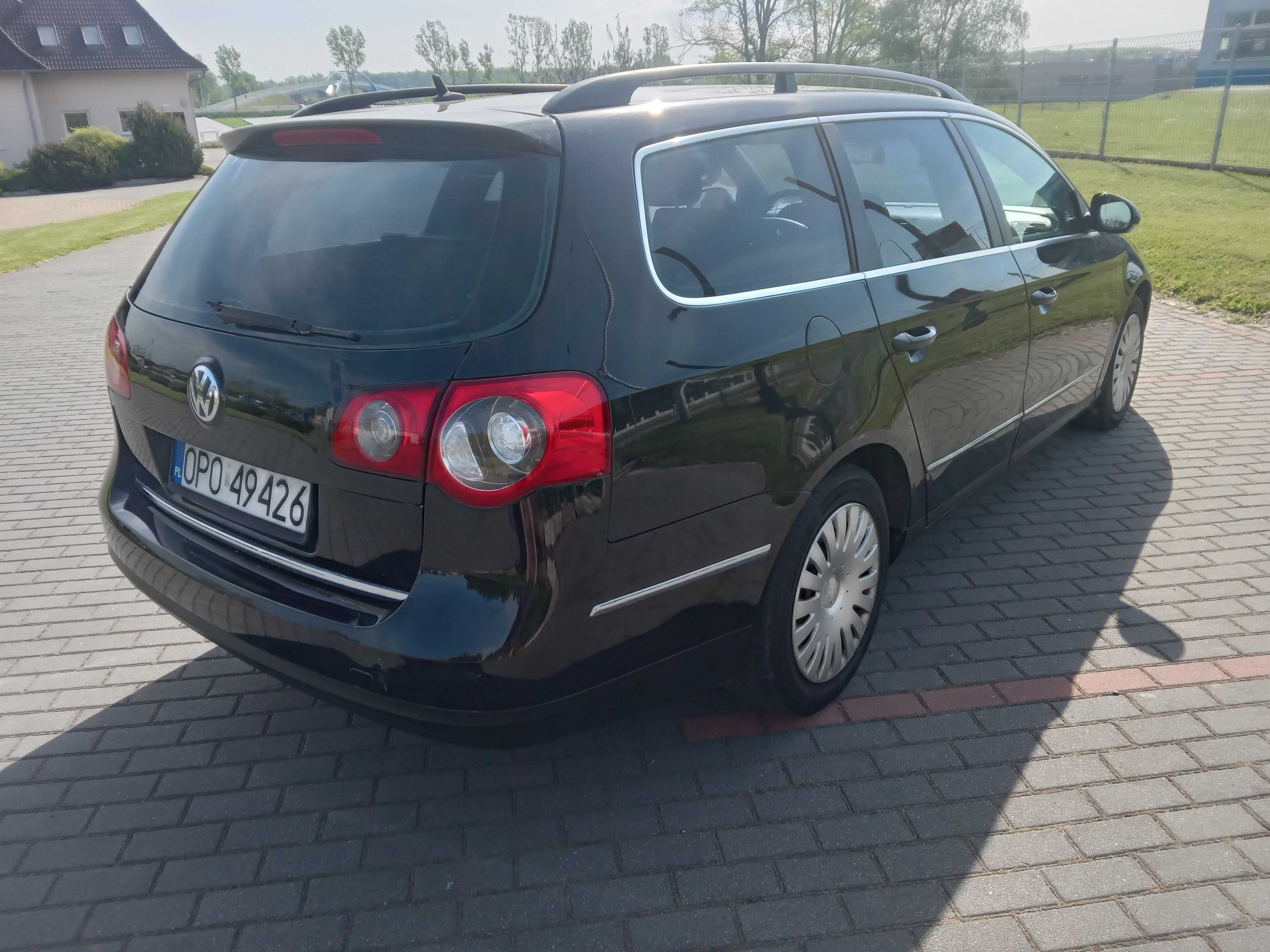 7500 zl .Passat b6 2.0 TDI 6-biegów. SPRAWNY