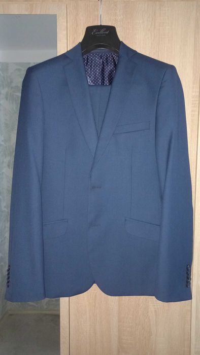 Garnitur Męski Granatowy 176/92/82 Giacomo Conti