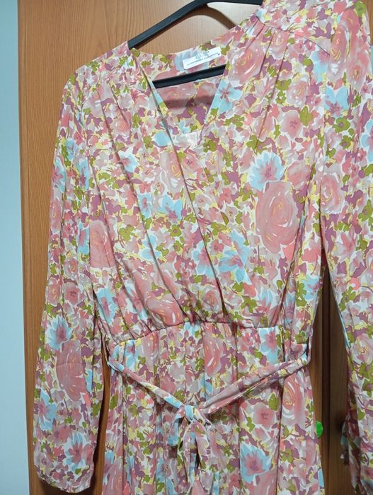 Vendo vestido florido 15€