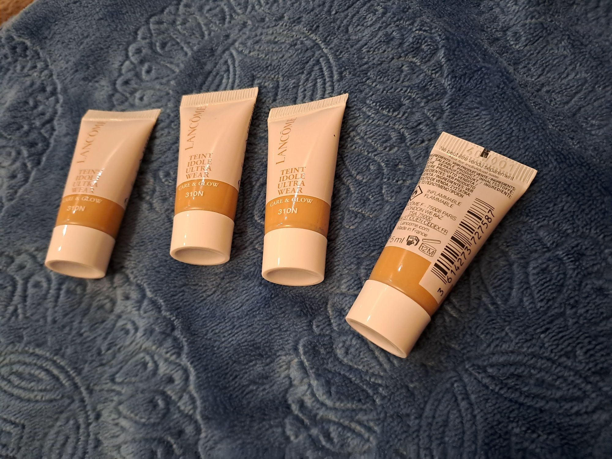 podkład Lancôme Teint Idole Ultra Wear Care & Glow