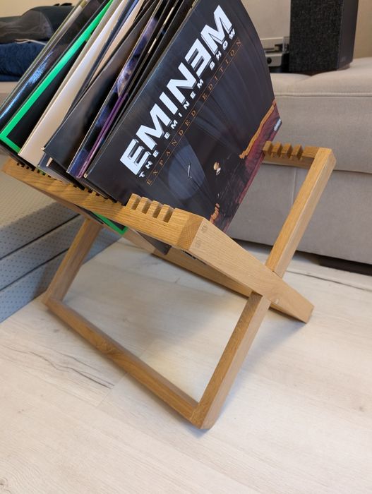 Дерев'яна підставка для платівок