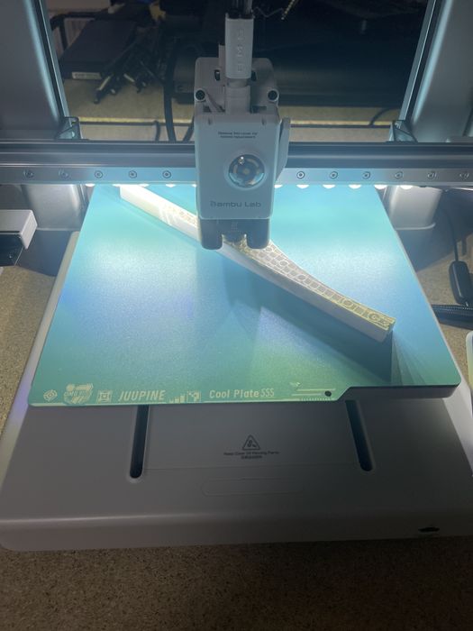 холодні столи для Bambulab A1