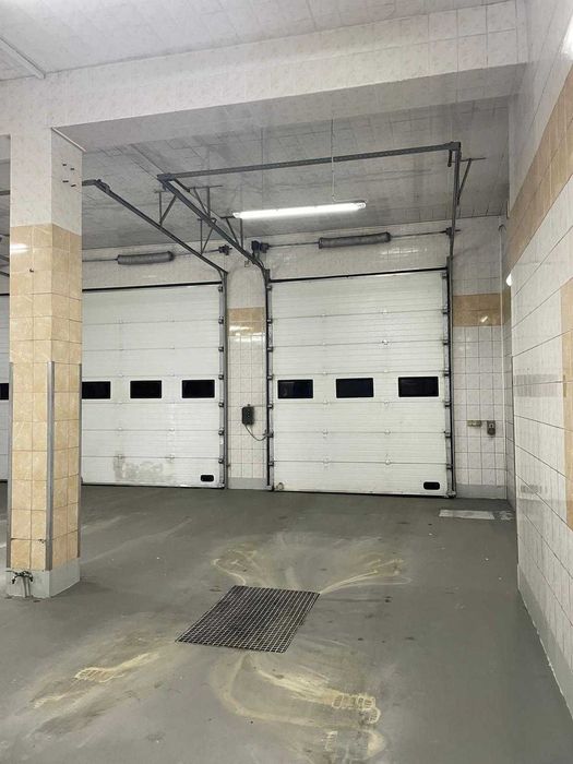 Duży Lokal / magazyn na wynajem w Kietrzu