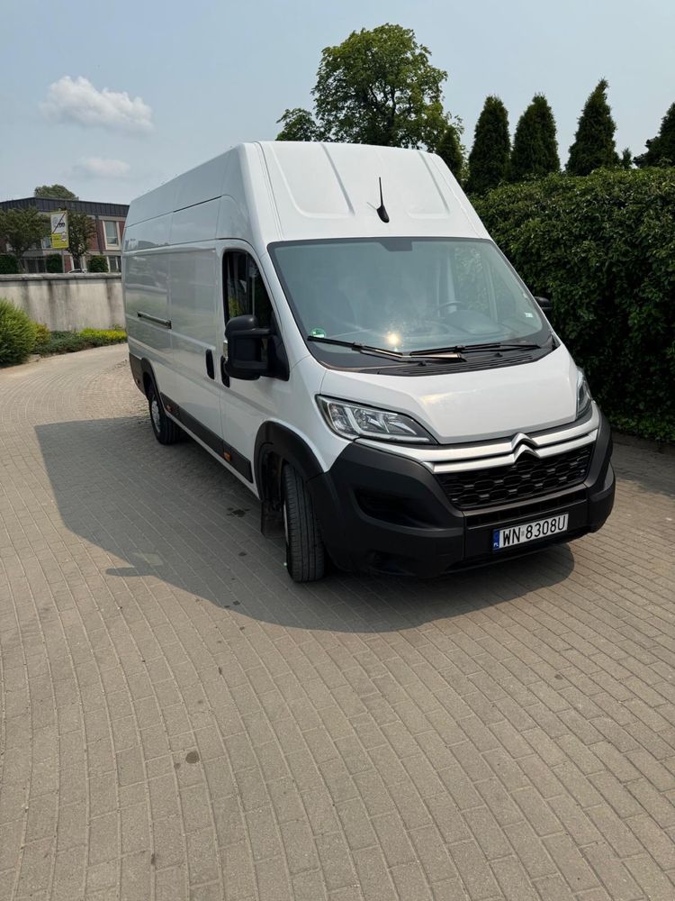 Wynajem busa Citroen Jumper L4H3 2022