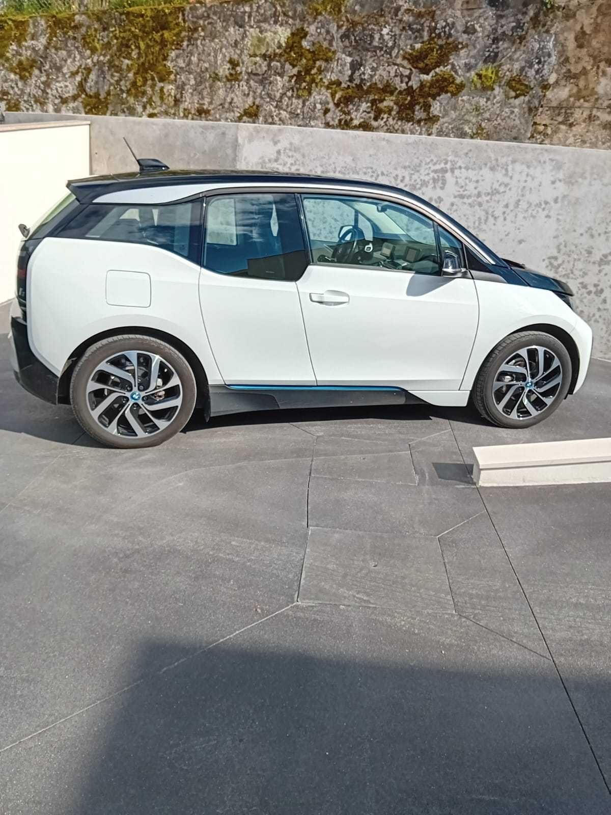 BMW I3 (2019) - Com garantia