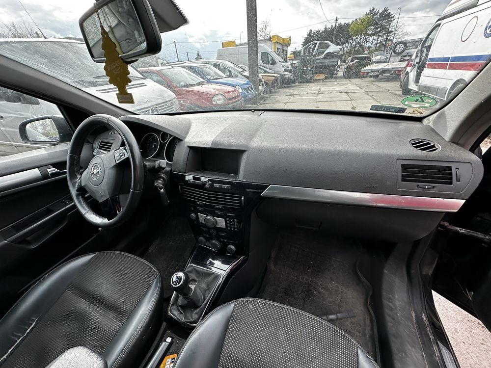 Opel Astra H Lift Z20R Astra III 1.9 na części wszystkie części