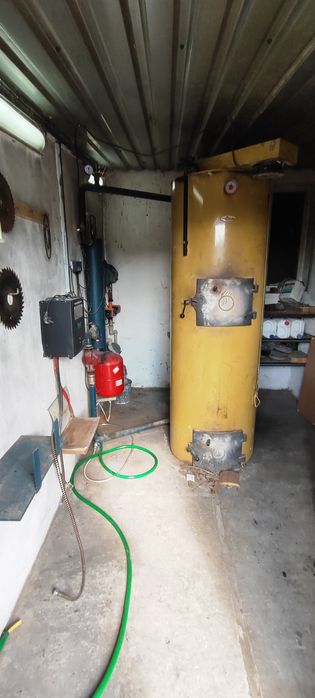 Продаж комерційного комплексу вул.  Максима Залізняка 25а