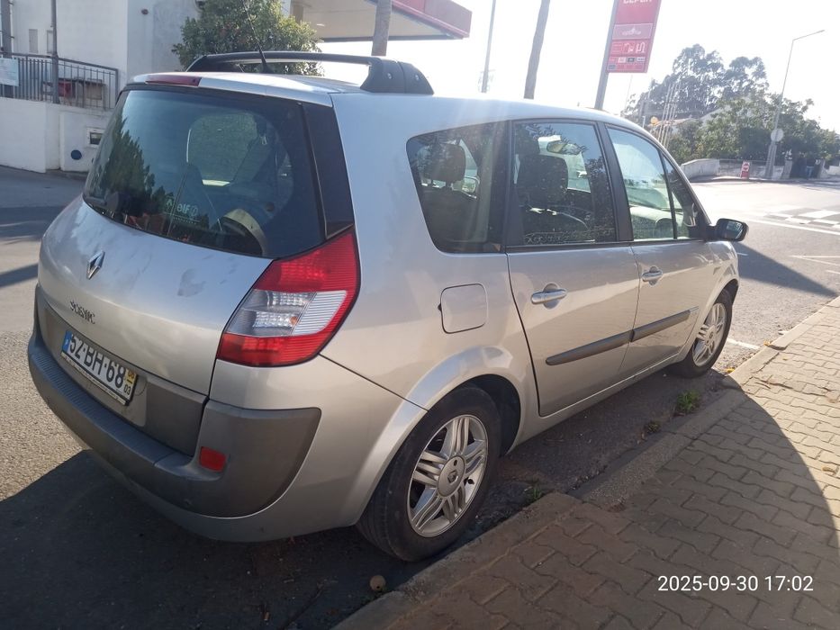 Renault Grand Senic 2006