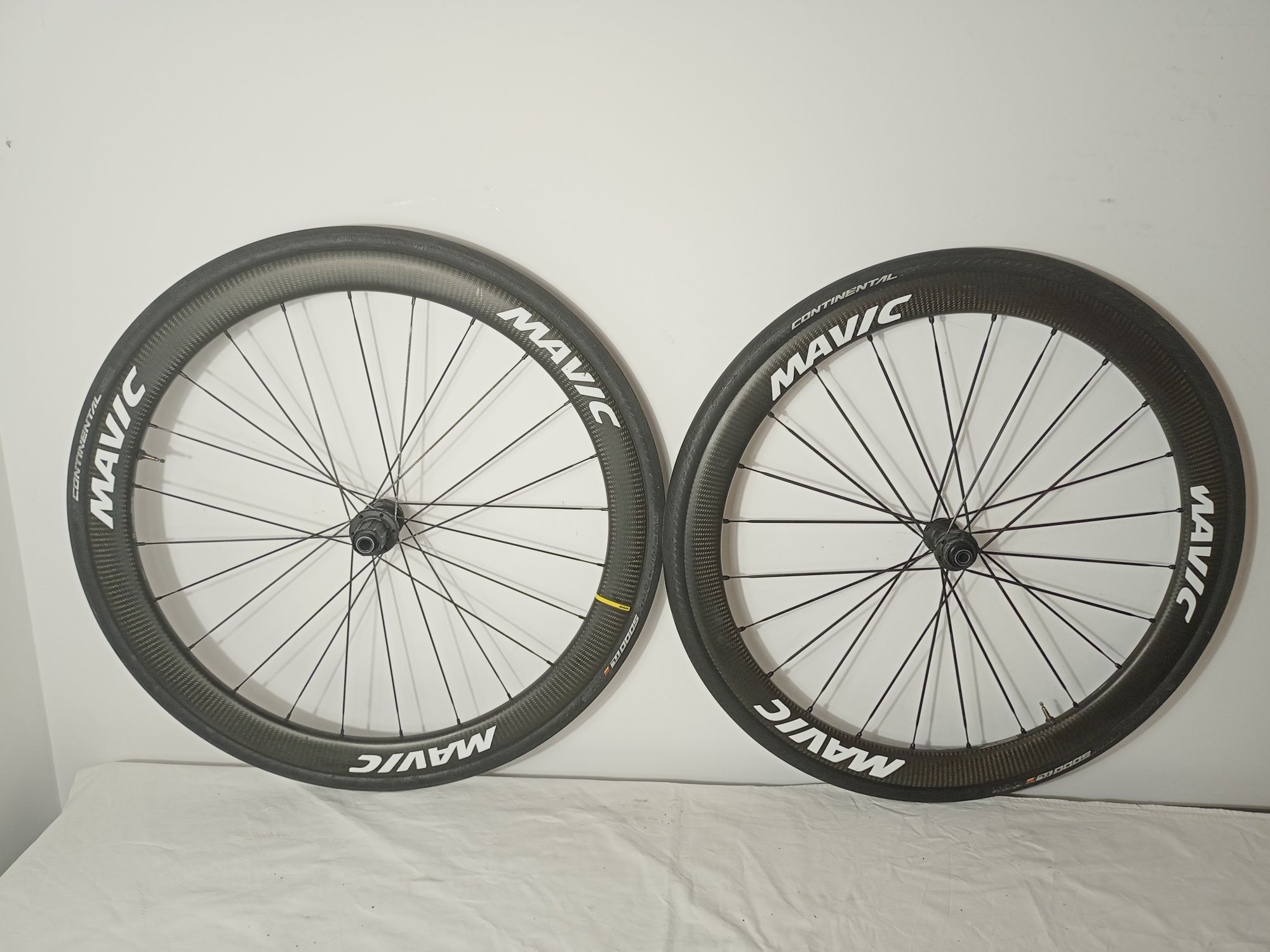 Koła szosowe karbonowe Mavic Cosmic SL45 carbon zipp ffwd