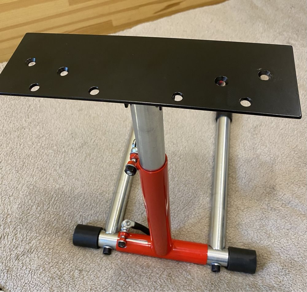 стійка для руля та педалей wheel stand pro