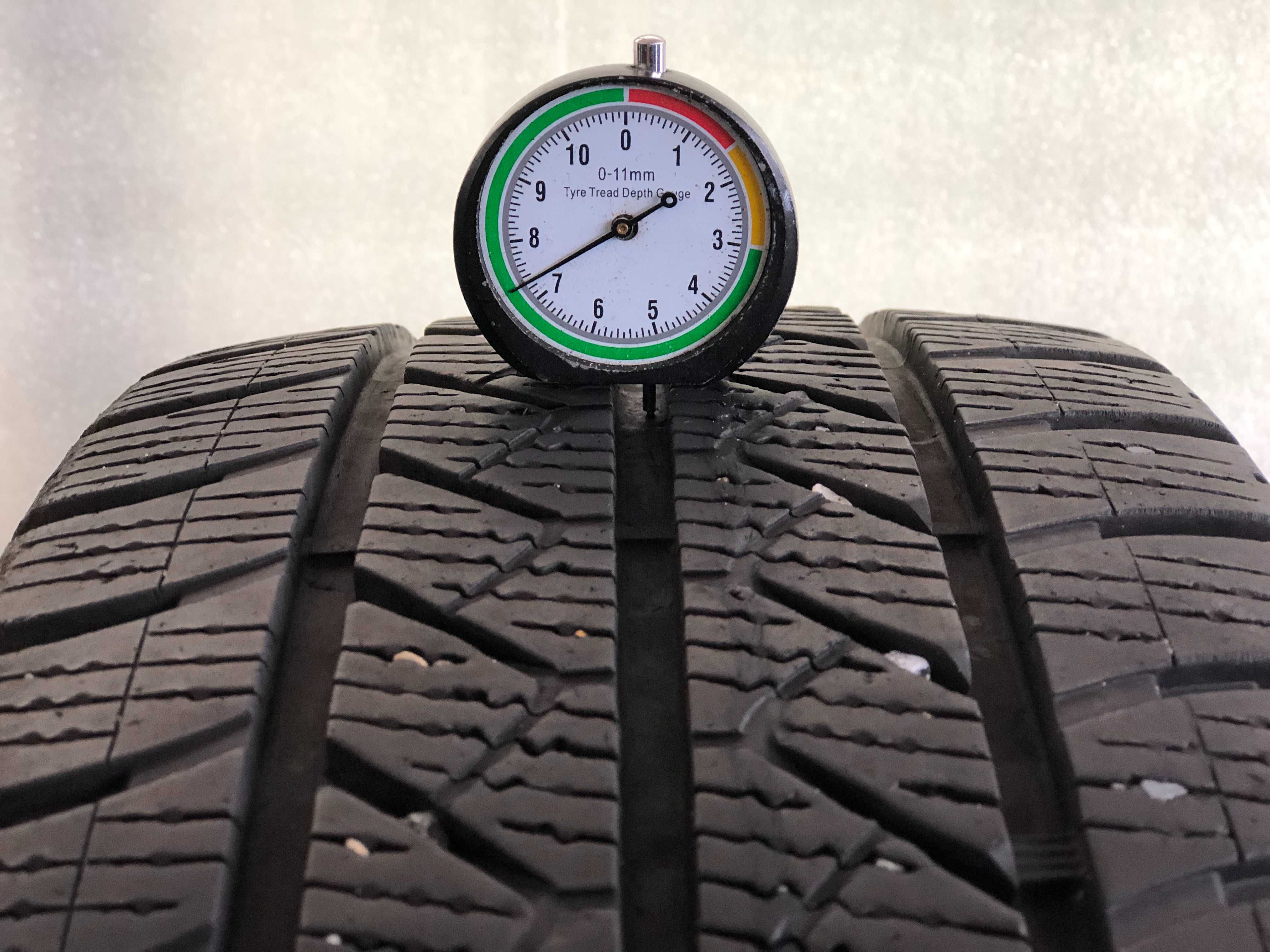 215/65 R15C Goodyear Vector 4Season {1 шина }