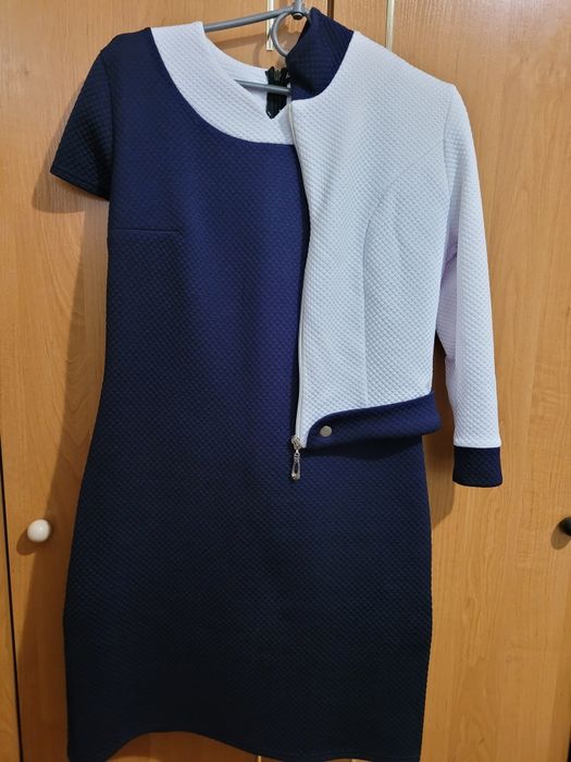 Костюм (женский)