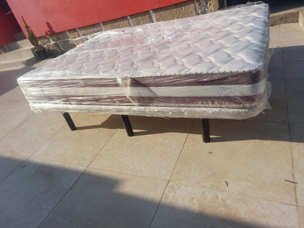 Vendo sommier com colchão