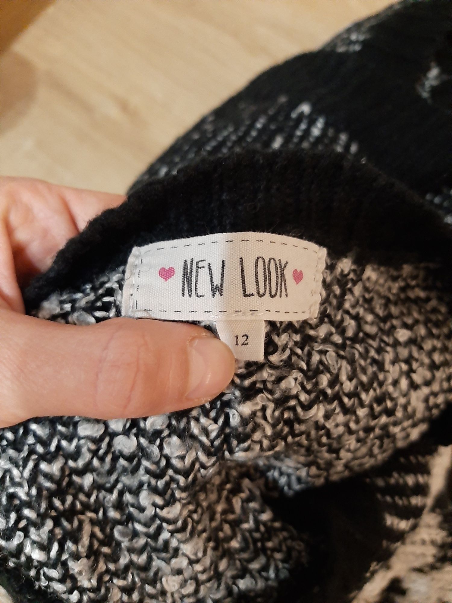 Sweter kwiaty new look 40