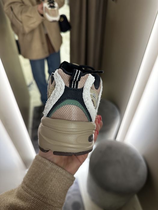 Кросівки new balance