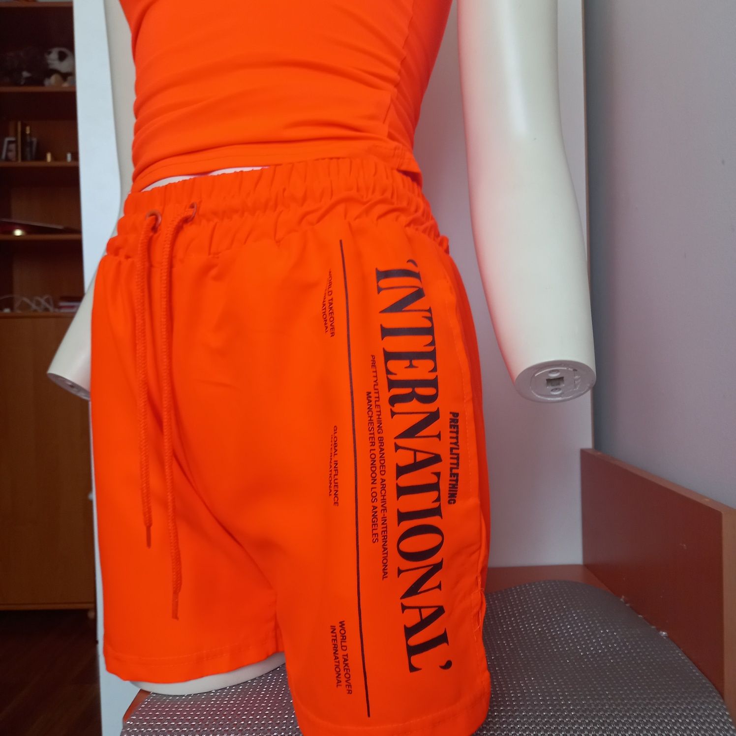 Nowe Spodenki kapielowe  Rozmiar S M