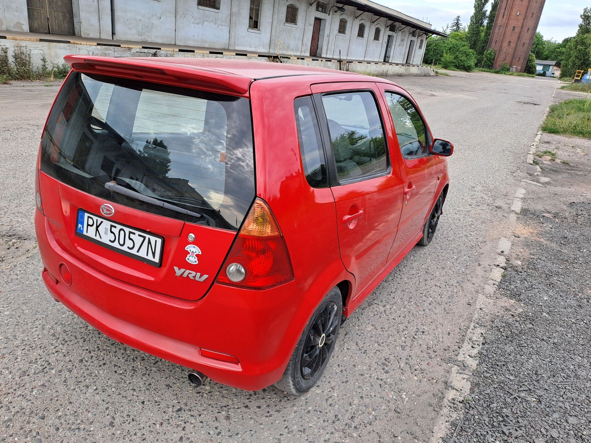 Daihatsu YRV 1,3 benzyna,  długo opłaty